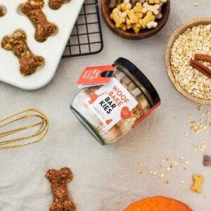 Alternative view of Pineut WoofBake