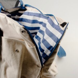 Alternative view of Saint-Tropez Pet Bag 2-in-1