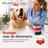 Hond blijft rustig bij de dierenarts met de RelaxoPet PRO Touch op tafel