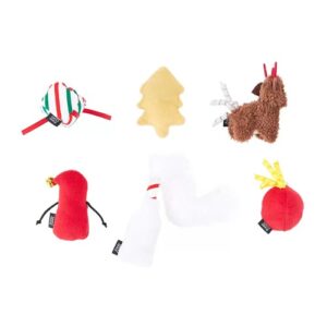 Achterkant van de zes pluche kerstspeeltjes met staart, krullende lintjes en strikje