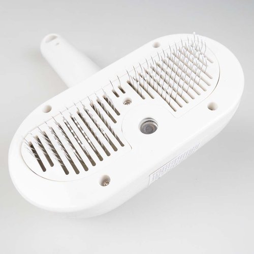 Detail Duvoplus slickerborstel met stoomfunctie wit – fijne gebogen pinnetjes