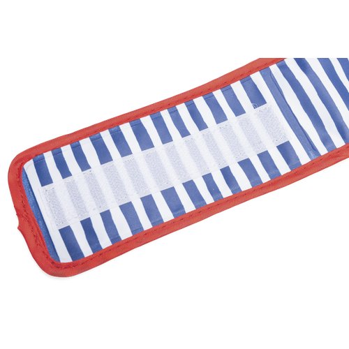 Detail van de gelvulling in de vakjes van de Beeztees Stripeze koelhalsband voor honden