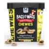 Pot Montego Bags o' Wags Chewies van 500 gram, zachte hondenkoekjes met pindakaassmaak in pootjesvorm