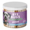Pot Yommi Bye Bugs met 60 snoepjes voor honden in het teken- en vlooienseizoen