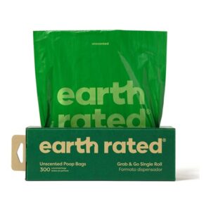 Earth Rated poepzakjes 300 stuks in een doos met groen zakje eruit