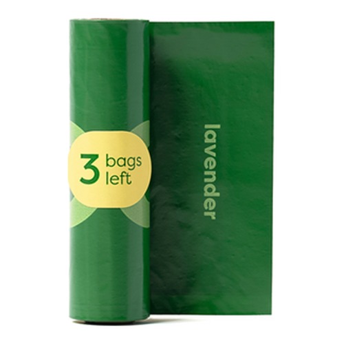 Uitgerold poepzakje met sticker 3 bags left die aangeeft dat het rolletje bijna op is