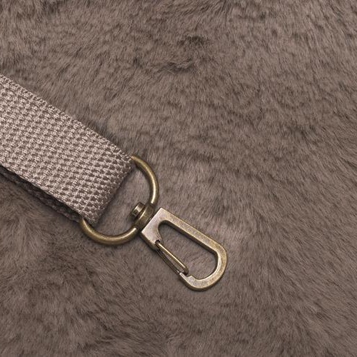 Veiligheidshaak van de hondendraagtas om vast te maken aan de halsband