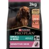 Zak Pro Plan Small & Mini Adult Sensitive Skin met zalm voor een gevoelige huid, 3 kilo, voorkant verpakking