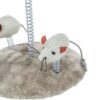 Detail van de pluche voet met twee muizen op korte veren